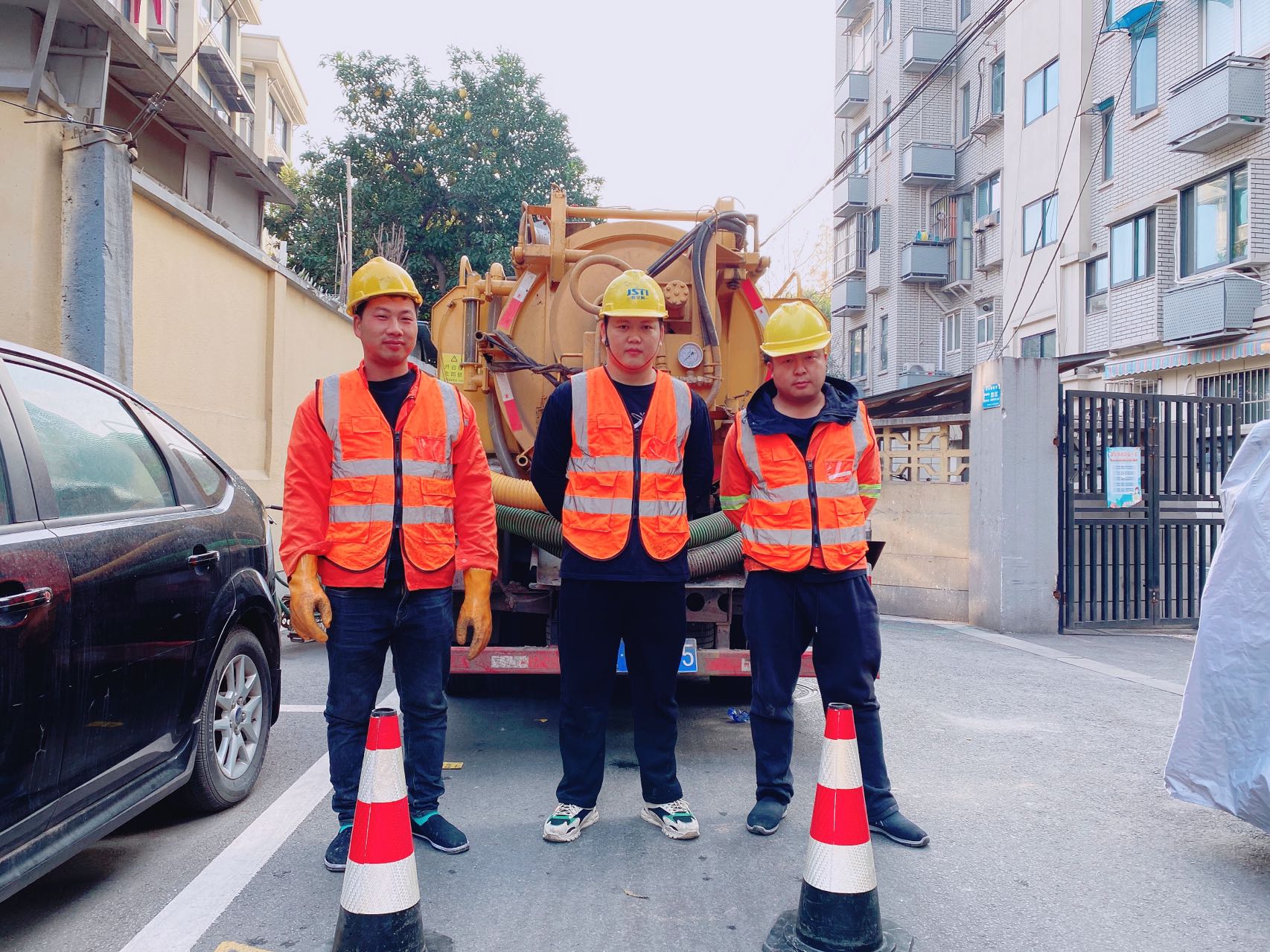 鼓楼区南京某小区管道清淤检测施工